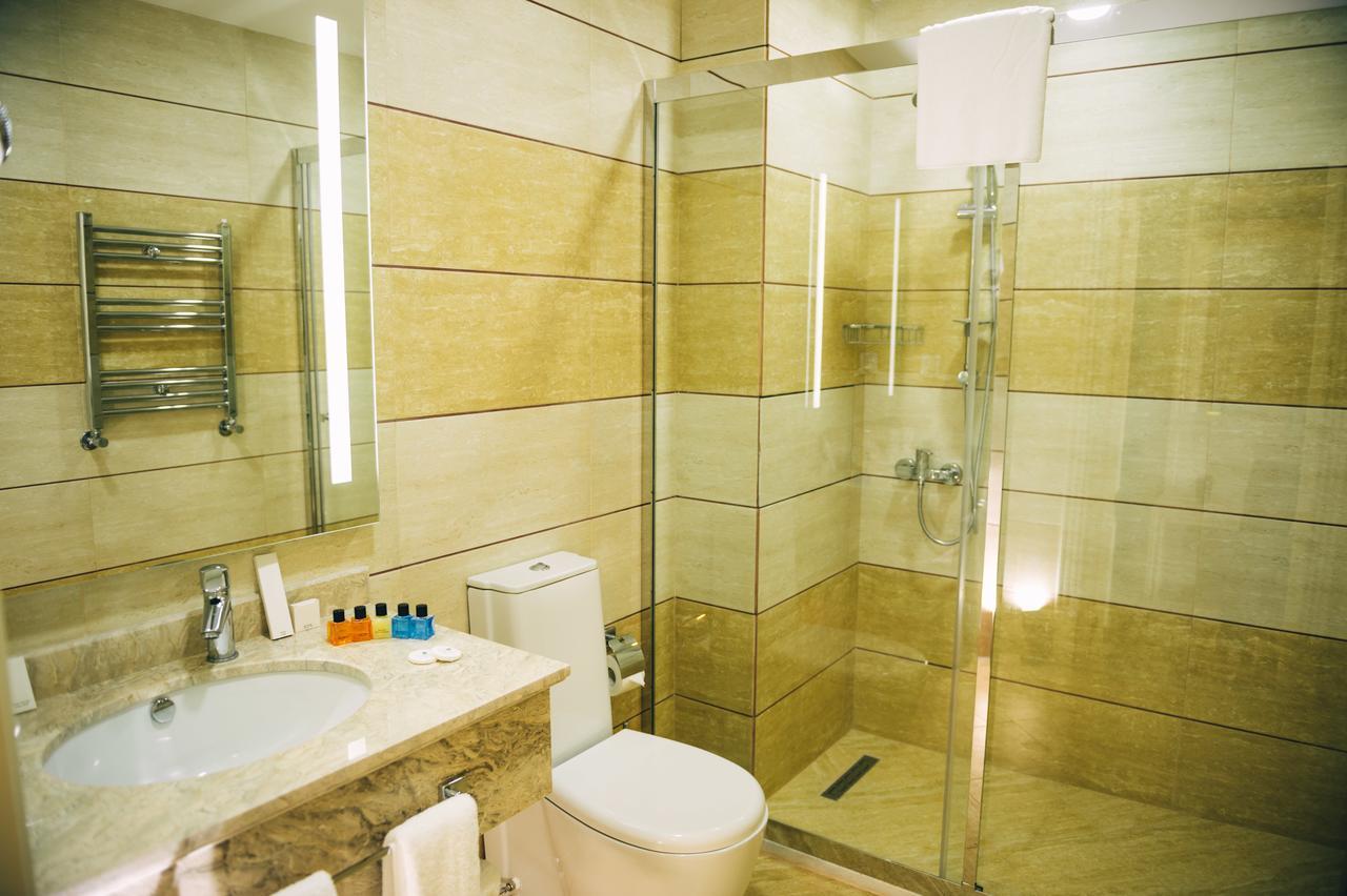 Emerald Suite Hotel Baku Kültér fotó