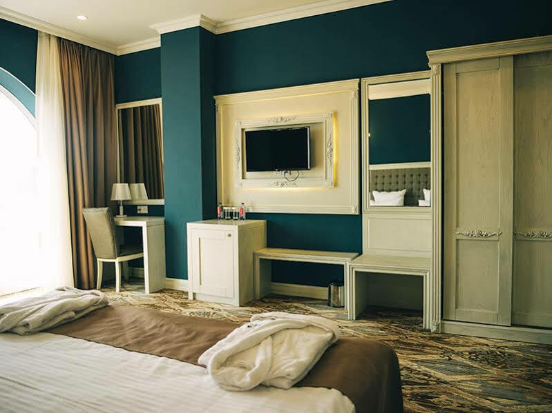 Emerald Suite Hotel Baku Kültér fotó